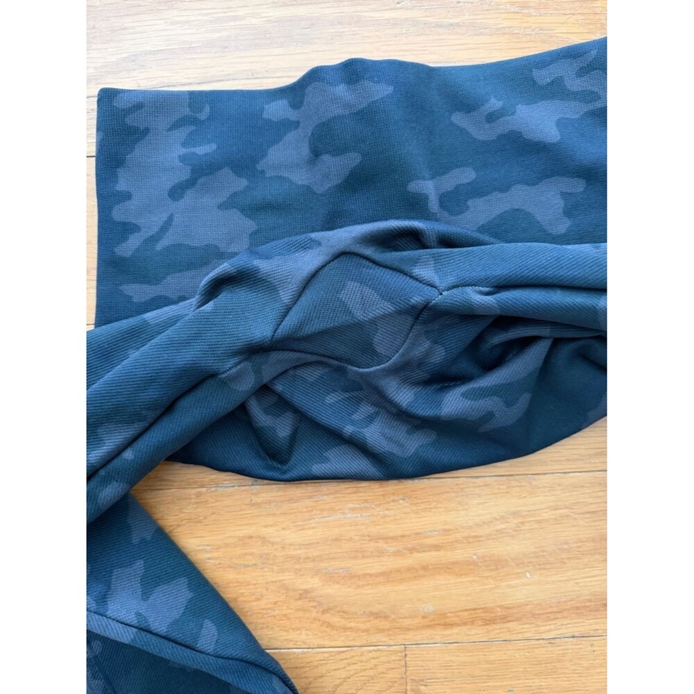 SPANX High Rise Cropped Camo Tights Leggings Size S - Picture 7 of 8